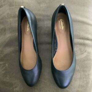 Clarks wedge shoe